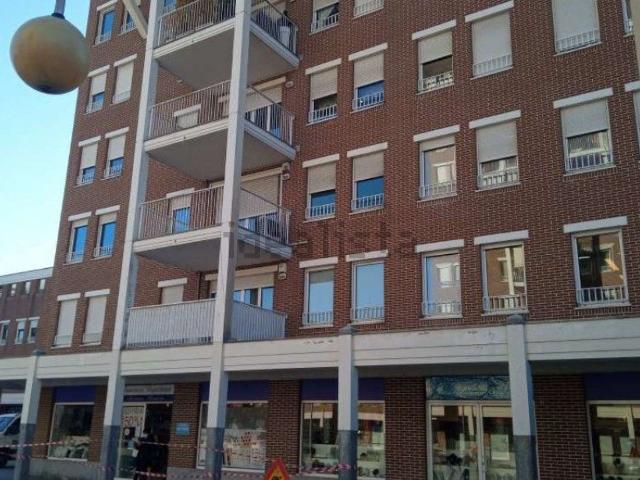 Ufficio in vendita di 170 m² in Via Lorenzo Delleani, 9