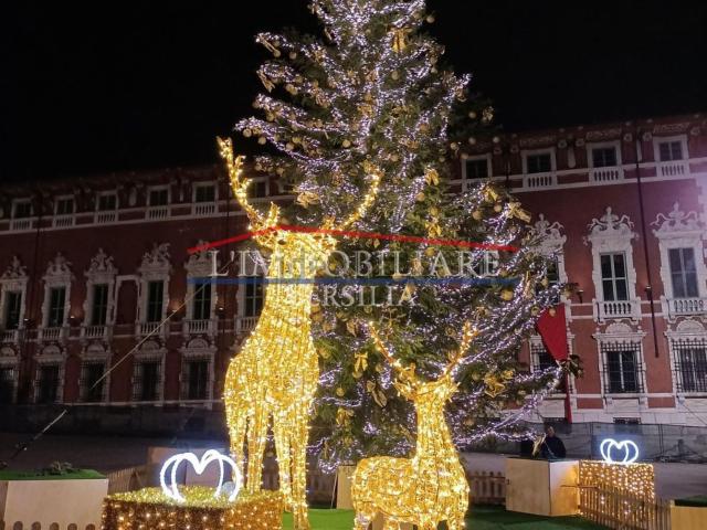 Ufficio in vendita di 180 m² in Piazza Aranci, 35