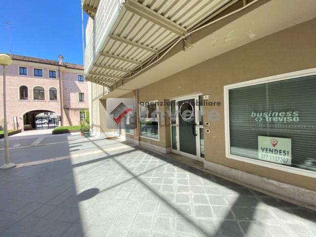 Ufficio in vendita di 181 m²