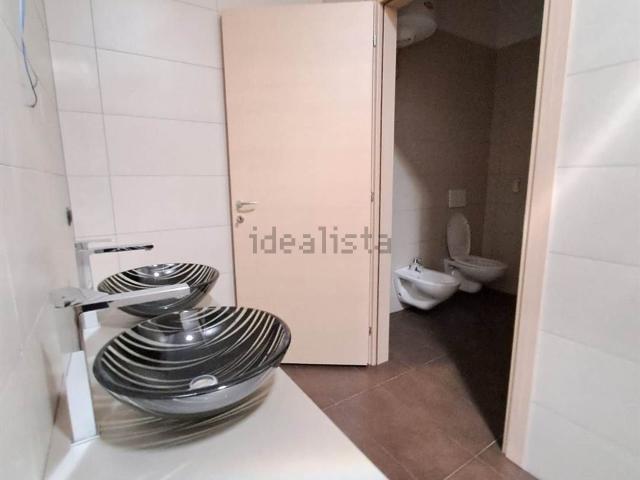Ufficio in vendita di 181 m² in Via del Lavoro