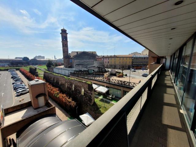 Ufficio in vendita di 195 m²
