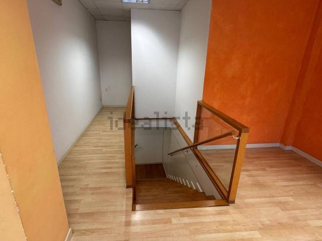 Ufficio in vendita di 190 m² in Galleria D&apos Alviano Bartolomeo