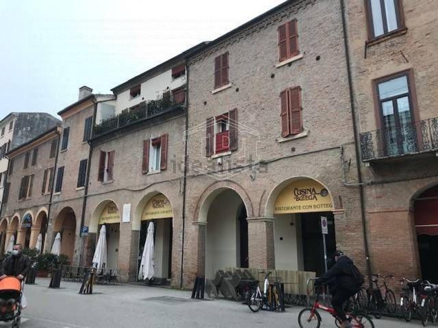 Ufficio in vendita di 200 m² in Corso Porta Reno