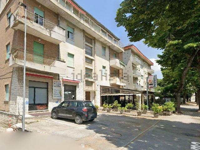 Ufficio in vendita di 200 m² in Via Roma, 4