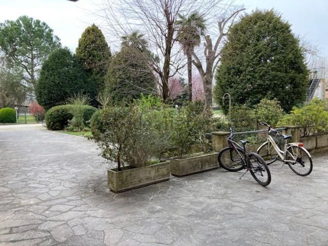 Ufficio in vendita di 201 m² in Via Batticuccolo