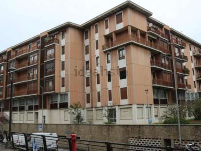 Ufficio in vendita di 2035 m² in Viale Giuseppe Mazzini