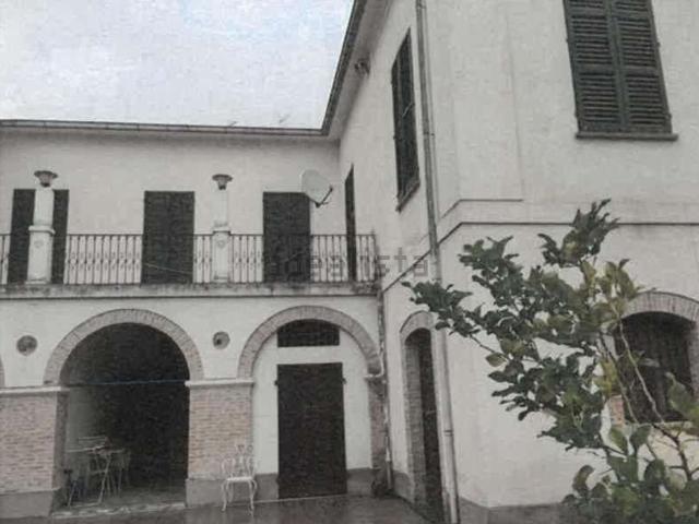 Ufficio in vendita di 224 m² in Via Gran Sasso