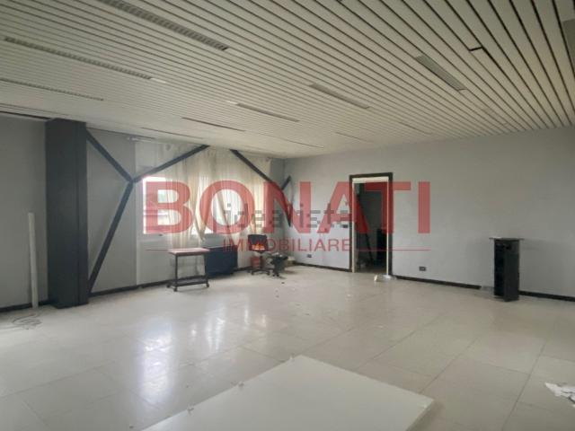 Ufficio in vendita di 220 m²