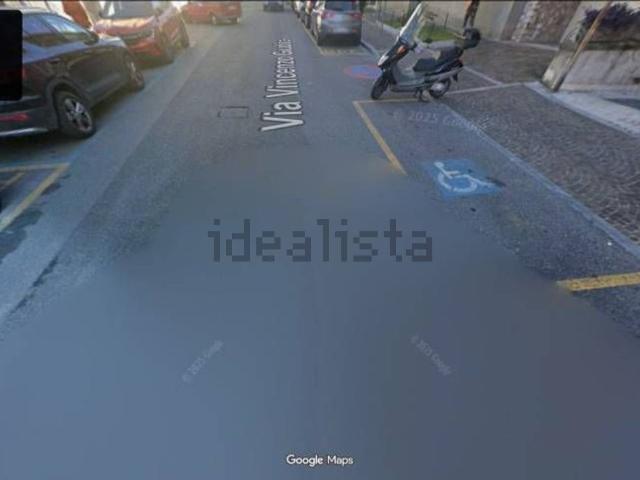 Ufficio in vendita di 235 m² in Strada Statale 1