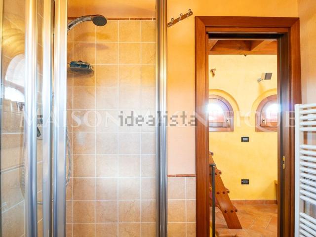 Ufficio in vendita di 23 m² in Via Camaleonte