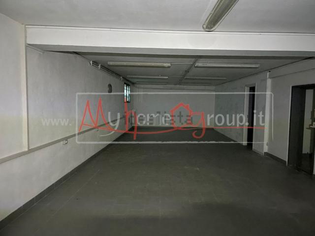 Ufficio in vendita di 245 m²