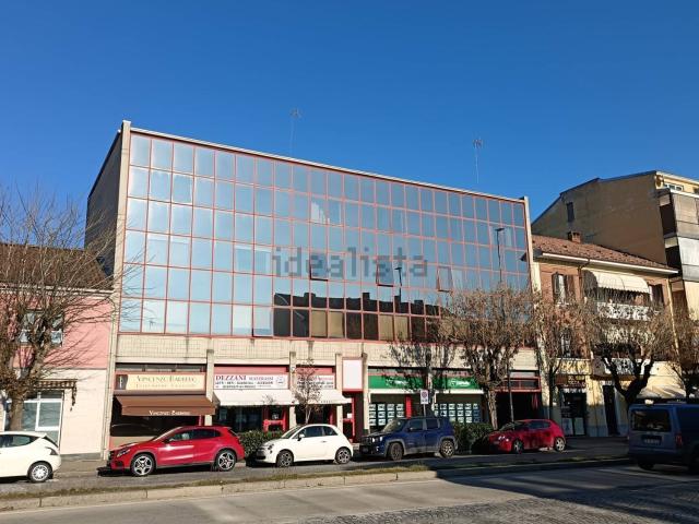 Ufficio in vendita di 274 m² in Corso Torino, 124