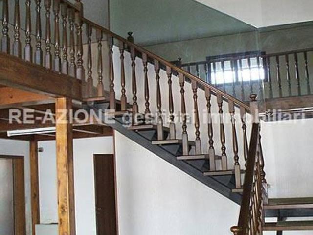 Ufficio in vendita di 270 m²