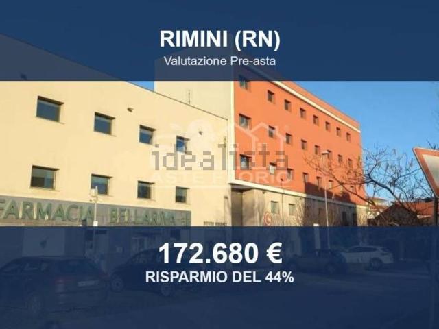 Ufficio in vendita di 287 m² in Viale Luigi Settembrini