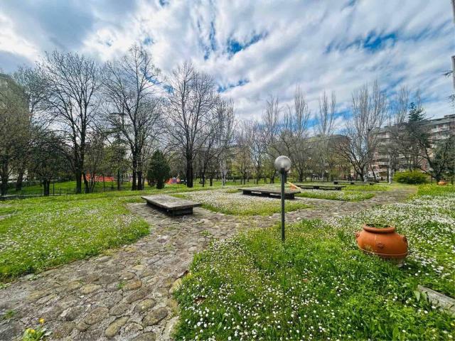 Ufficio in vendita di 28 m² in Via Panfilo Sassi