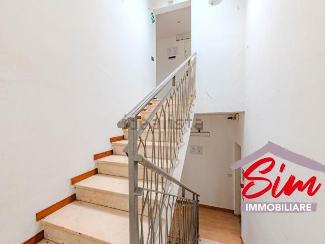 Ufficio in vendita di 2993 m² in Corso della Vittoria