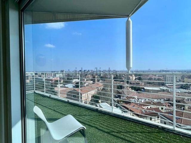 Ufficio in vendita di 300 m² in Largo Europa