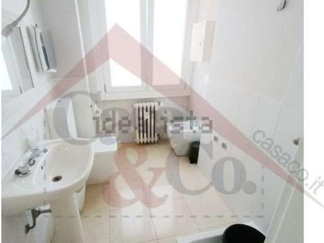 Ufficio in vendita di 326 m² in Via Emilia Ovest
