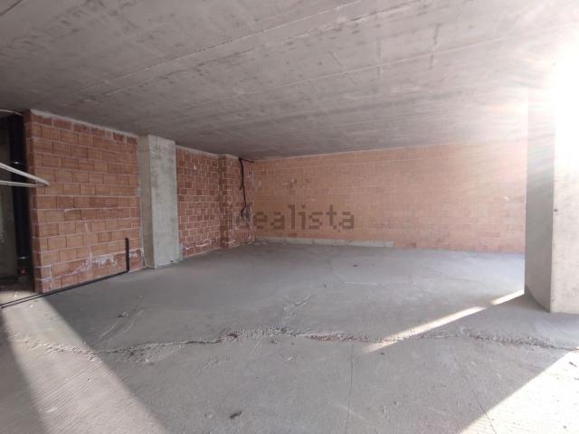 Ufficio in vendita di 334 m² in Corso Stati Uniti