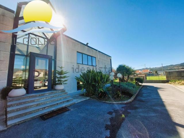 Ufficio in vendita di 339 m²