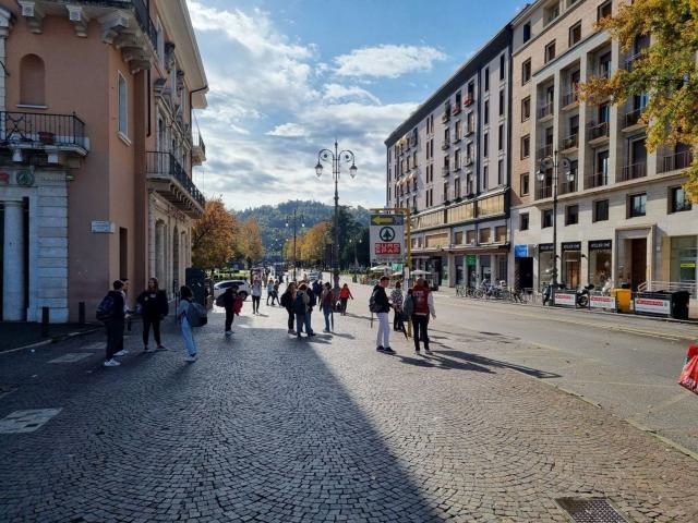 Ufficio in vendita di 330 m²