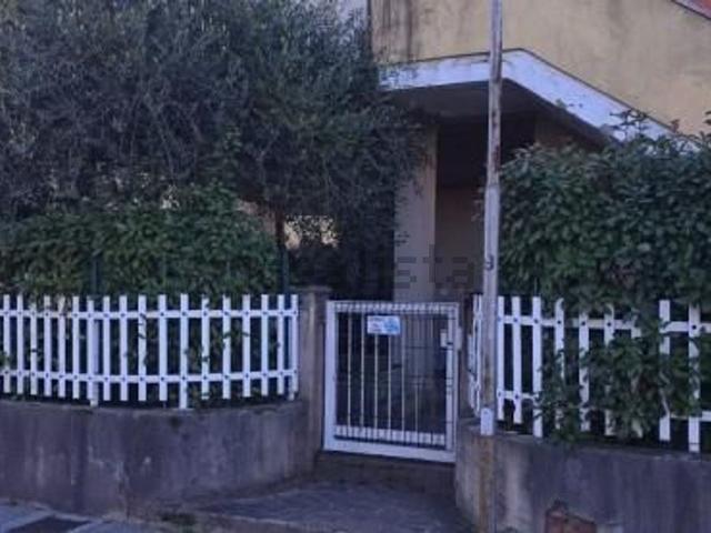 Ufficio in vendita di 35 m² in Via C. Colombo, 34