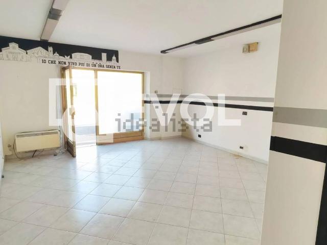 Ufficio in vendita di 35 m² in Via Cividale, 287