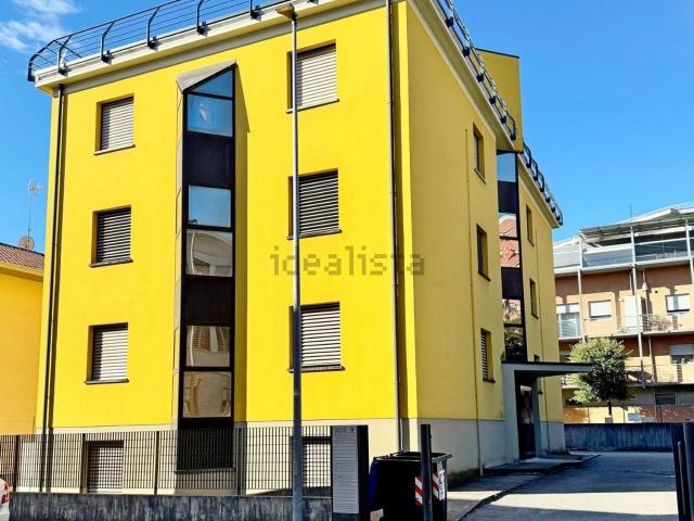 Ufficio in vendita di 364 m² in Via Gaspare Gozzi, 5