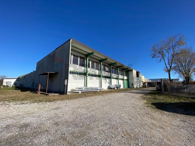 Ufficio in vendita di 362 m² in Via della Croce, 33