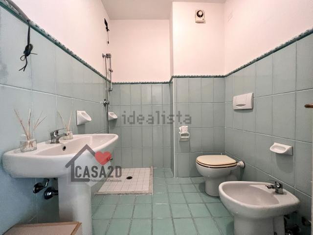Ufficio in vendita di 37 m² in Via Alcide de Gasperi, 109