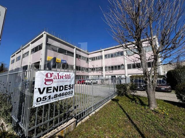 Ufficio in vendita di 390 m² in Via del Greto, 14