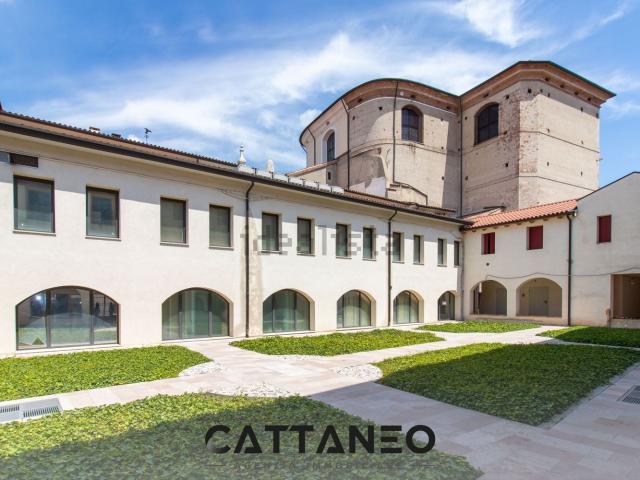 Ufficio in vendita di 40 m² in Via Orazio Marinali, 6