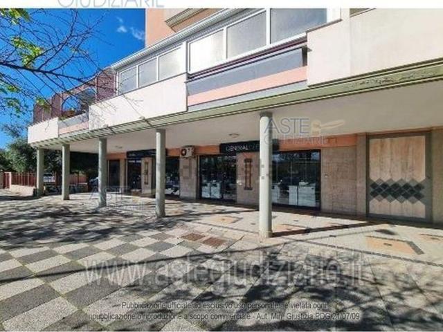 Ufficio in vendita di 42 m² in Via Lussemburgo