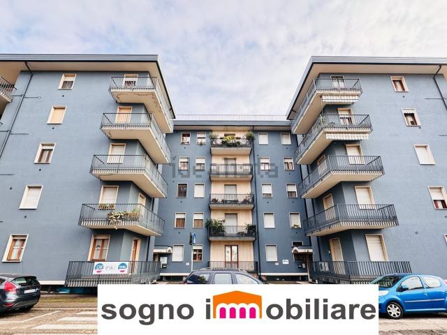 Ufficio in vendita di 439 m² in Via Arnaldo Fusinato