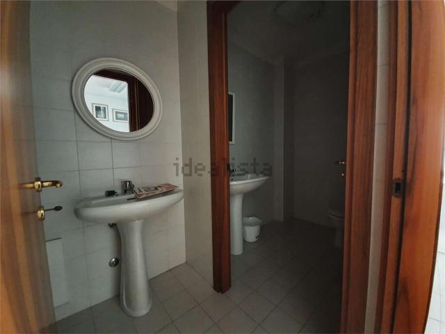Ufficio in vendita di 45 m²