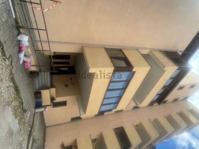 Ufficio in vendita di 45 m² in Via Stanislao Amato, 12