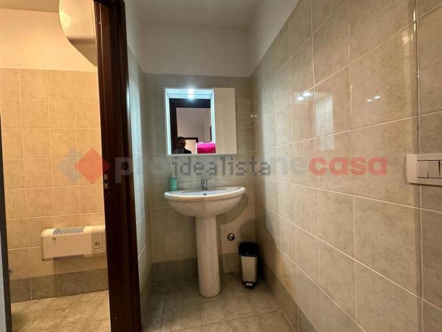 Ufficio in vendita di 46 m² in Via della Fonte Veneziana