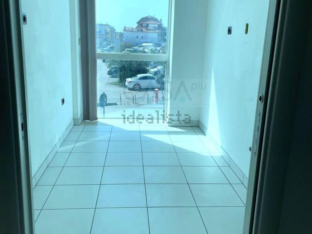 Ufficio in vendita di 49 m² in Via Monte Annunziata