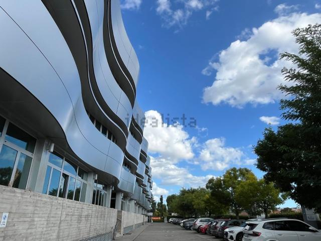 Ufficio in vendita di 500 m²