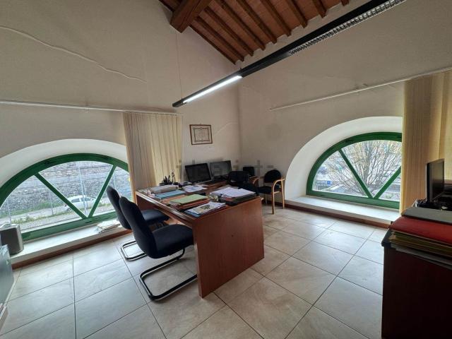 Ufficio in vendita di 50 m²