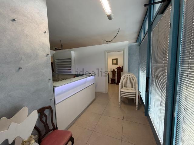 Ufficio in vendita di 50 m² in Via Bolzano