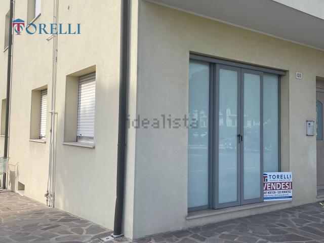 Ufficio in vendita di 50 m² in Via Martiri Fantini, 120