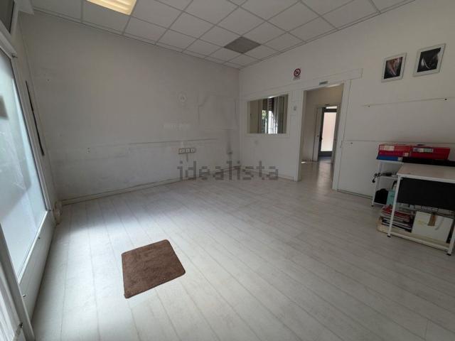 Ufficio in vendita di 50 m² in Piazzale Concordia