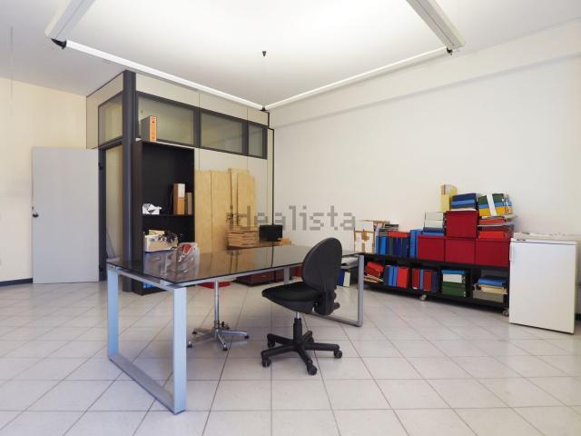 Ufficio in vendita di 52 m² in Via Enrico Mattei