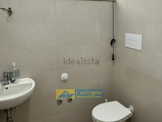 Ufficio in vendita di 52 m² in Via Sulmona, 5