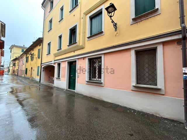 Ufficio in vendita di 54 m² in Via Bibiena