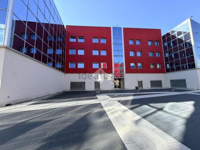 Ufficio in vendita di 55 m² in Via Morolense, 9