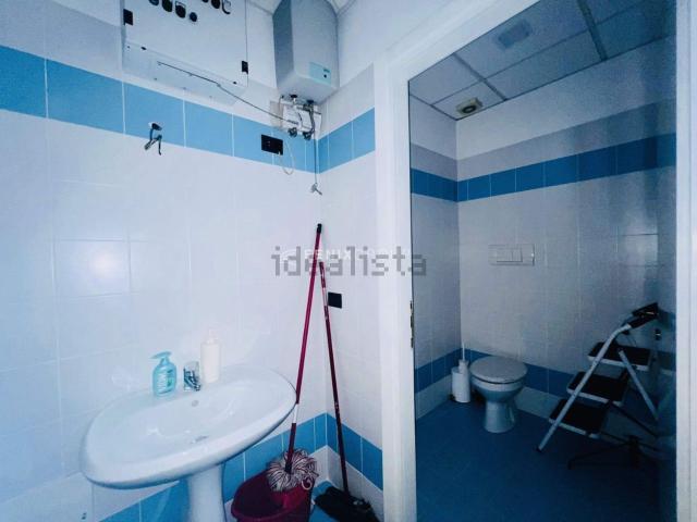Ufficio in vendita di 56 m² in Via Venezia, 85