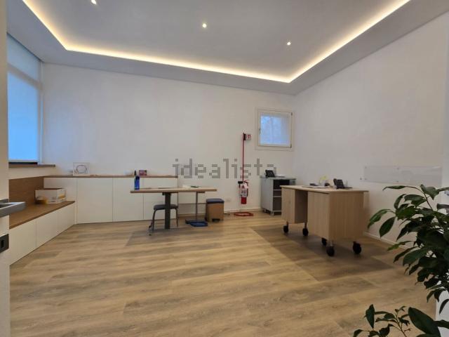 Ufficio in vendita di 60 m²