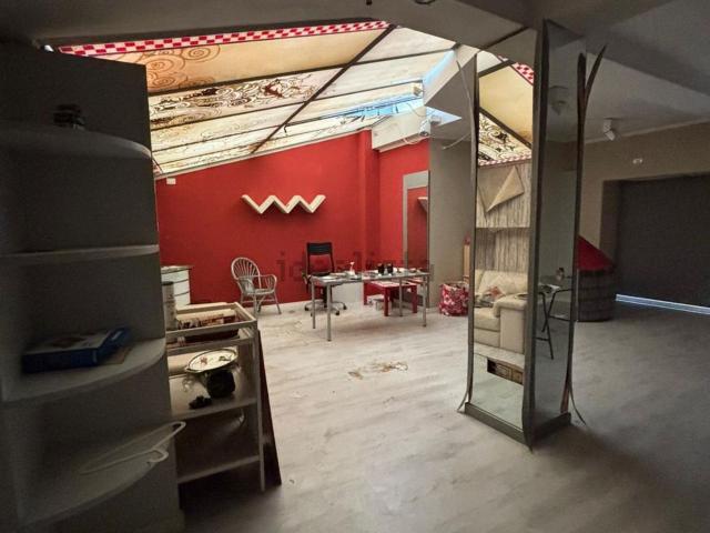 Ufficio in vendita di 60 m² in Via degli Orafi